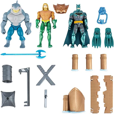 DC Comics, Gotham City Harbor Chaos Playset 4-inch Batman, Aquaman, King Shark Action Figures