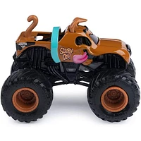 Monster Jam Official Monster Mutt Poodle VS Scooby Doo Die Cast Monster Trucks