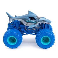 Monster Jam Official Batman VS Megalodon Die Cast Monster Trucks