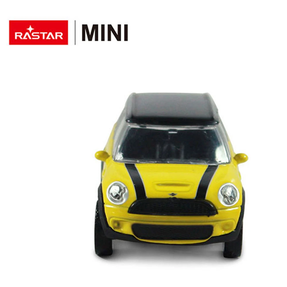 Die-Cast Mini Clubman Yellow 1.43