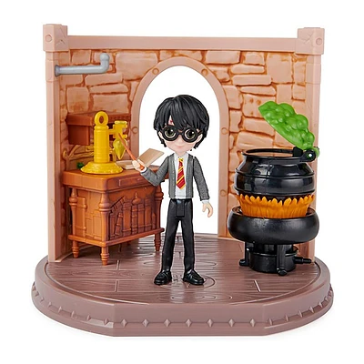 Wizarding World Harry Potter Magical Minis Potions Classroom