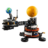 LEGO Technic Planet Earth and Moon in Orbit – 526 Pieces