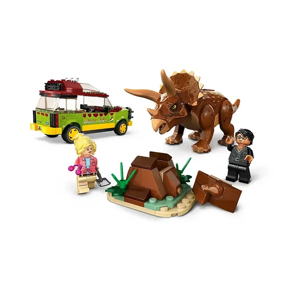 LEGO Jurassic Park Triceratops Research – 281 Pieces