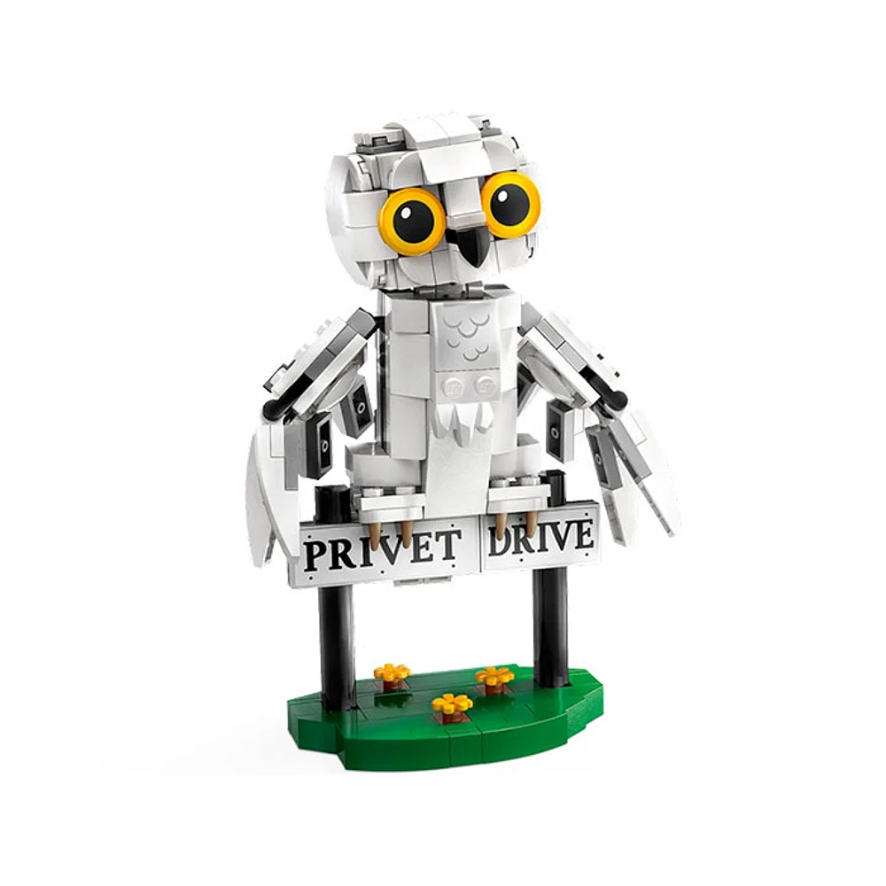 LEGO Harry Potter Hedwig at 4 Privet Drive 337 Pieces