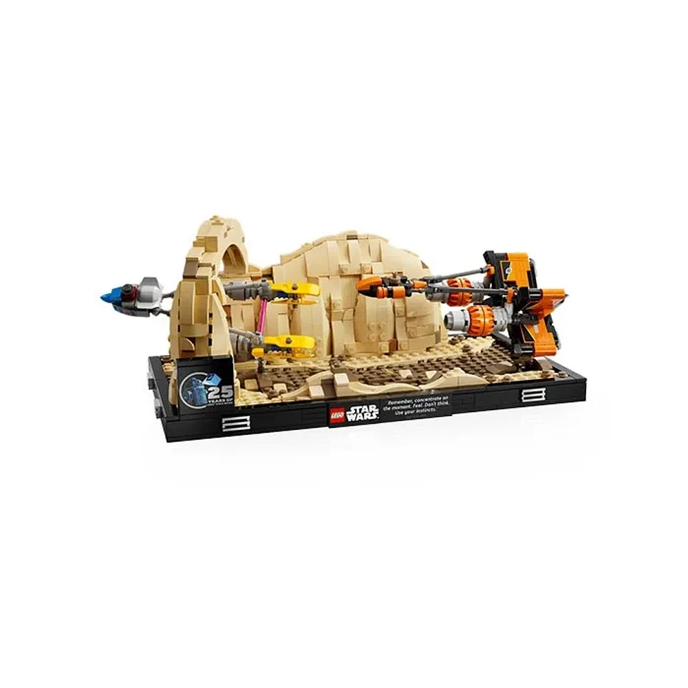 LEGO Star Wars Mos Espa Podrace Diorama 718 Pieces