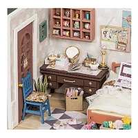 3D wooden Puzzle Anne’s Bedroom Fully Assembled with Display Case