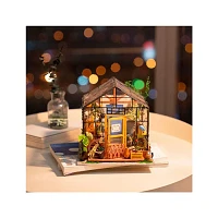 3D Wooden Puzzle Cathy’s Flower House with Display Case