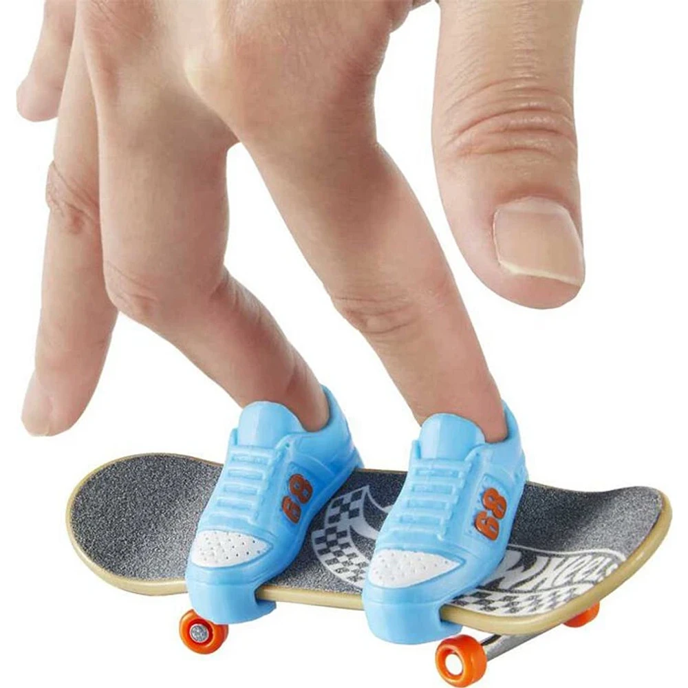 Mattel Hot Wheels Skate Tony Hawk Fingerboard Shoes Collector Assorted