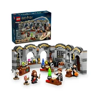 LEGO Harry Potter Hogwarts Castle Potions Class – 397 Pieces