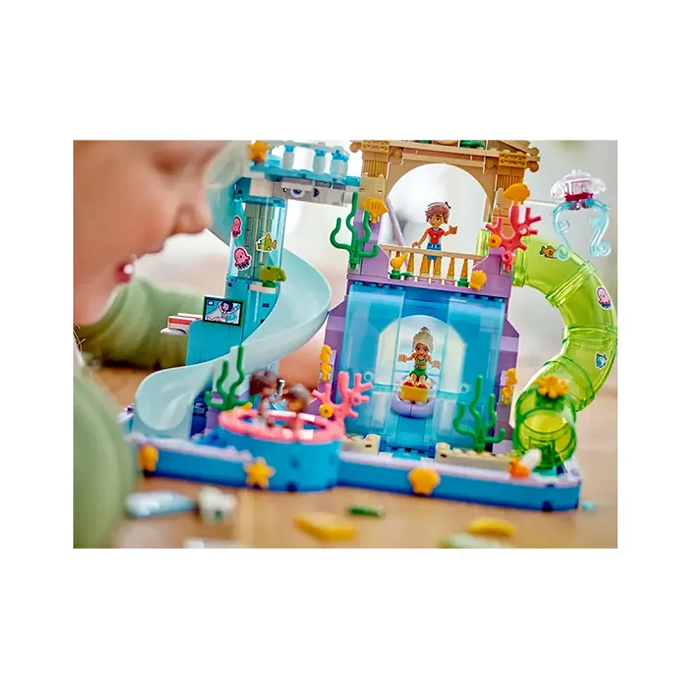 LEGO Friends Heartlake City Water Park – 814 Pieces