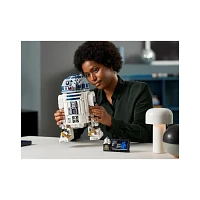 LEGO Star Wars R2-D2 – 2314 Pieces