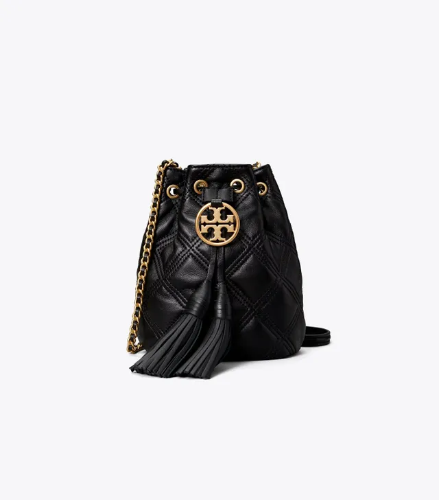 Tory Burch Tory Burch FLEMING SOFT MINI BUCKET BAG 428.00