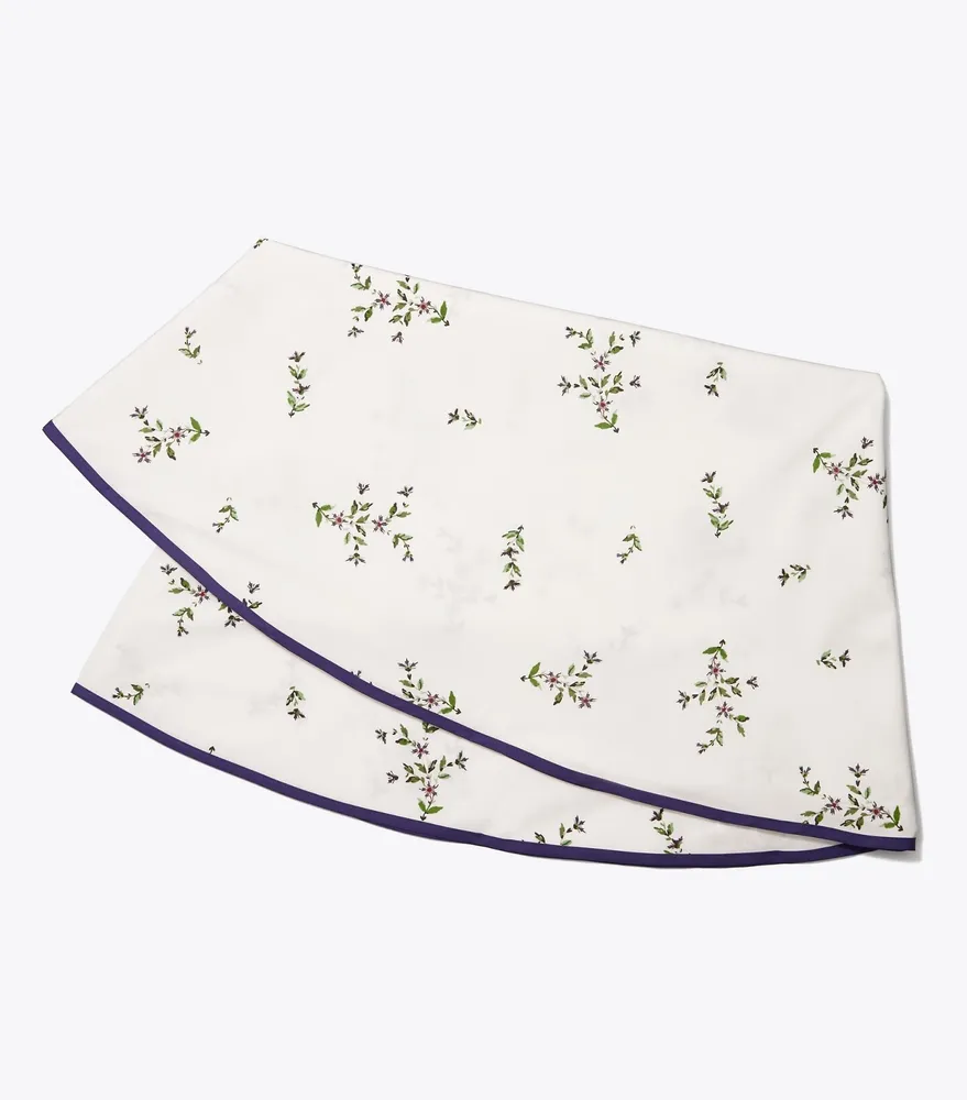 Jolie Fleur Round Tablecloth