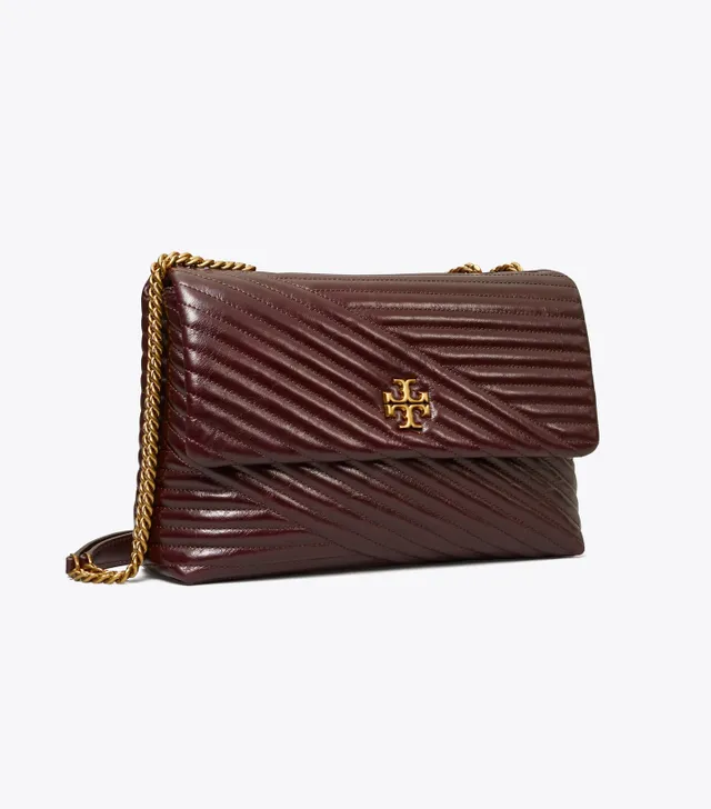 Tory Burch Kira Chevron Glazed Leather Card Case In Fig