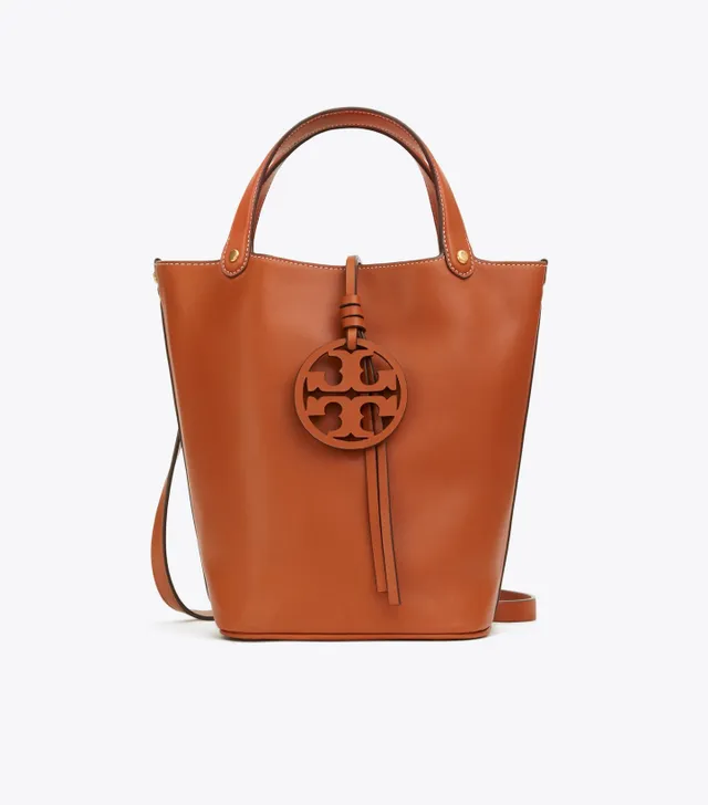 TORY BURCH: Miller bucket bag in grained leather - Brown