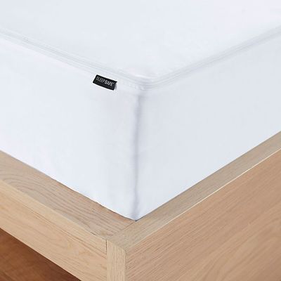 Sleep Safe™ Twin XL Mattress Protector in White