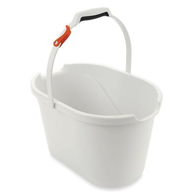 OXO Good Grips® Angled Measuring Bucket