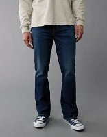 Jean à jambe semi-évasée ajustée AirFlex+ AE