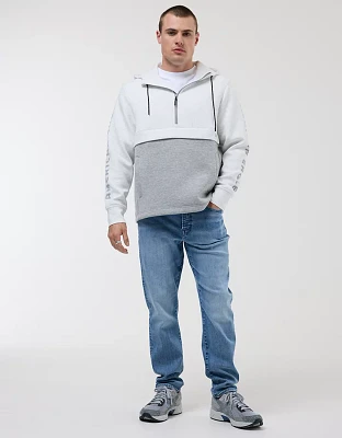 Jean à coupe athlétique AirFlex+ Temp Tech AE 24/7