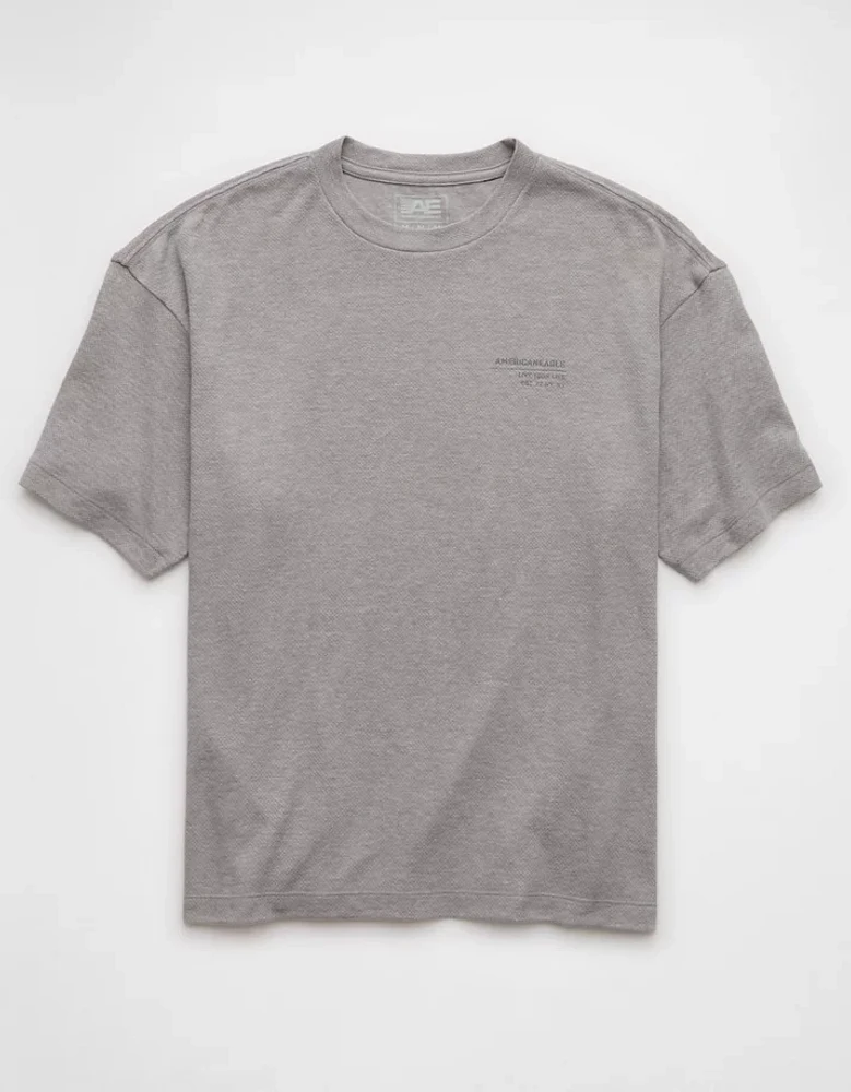 AE 24/7 Boxy Graphic T-Shirt