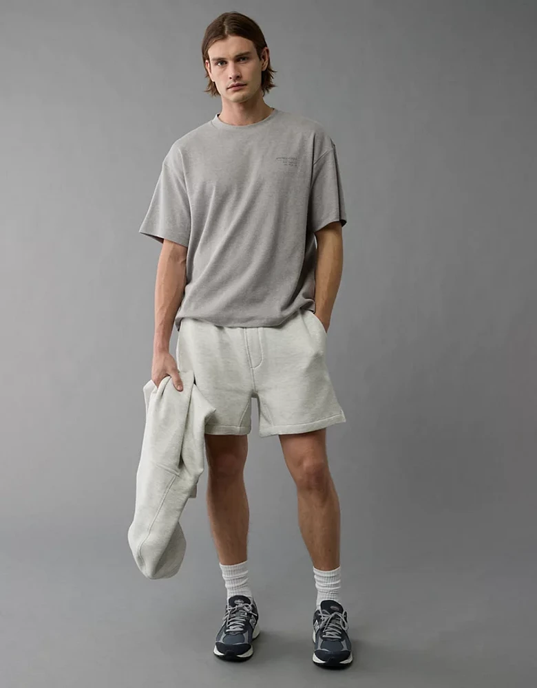 AE 24/7 Boxy Graphic T-Shirt