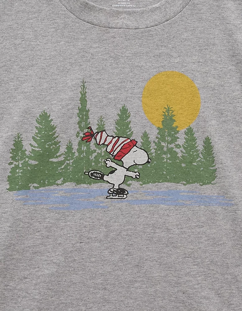 AE Boxy Snoopy Holiday Graphic T-Shirt