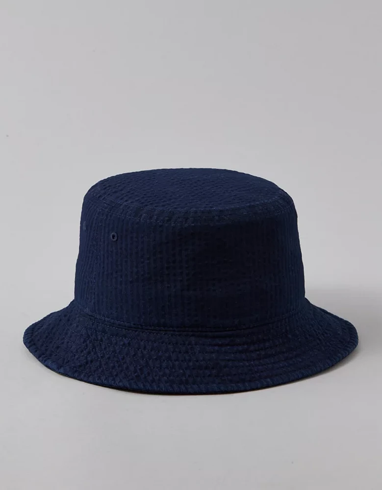 Chapeau cloche tissé AE