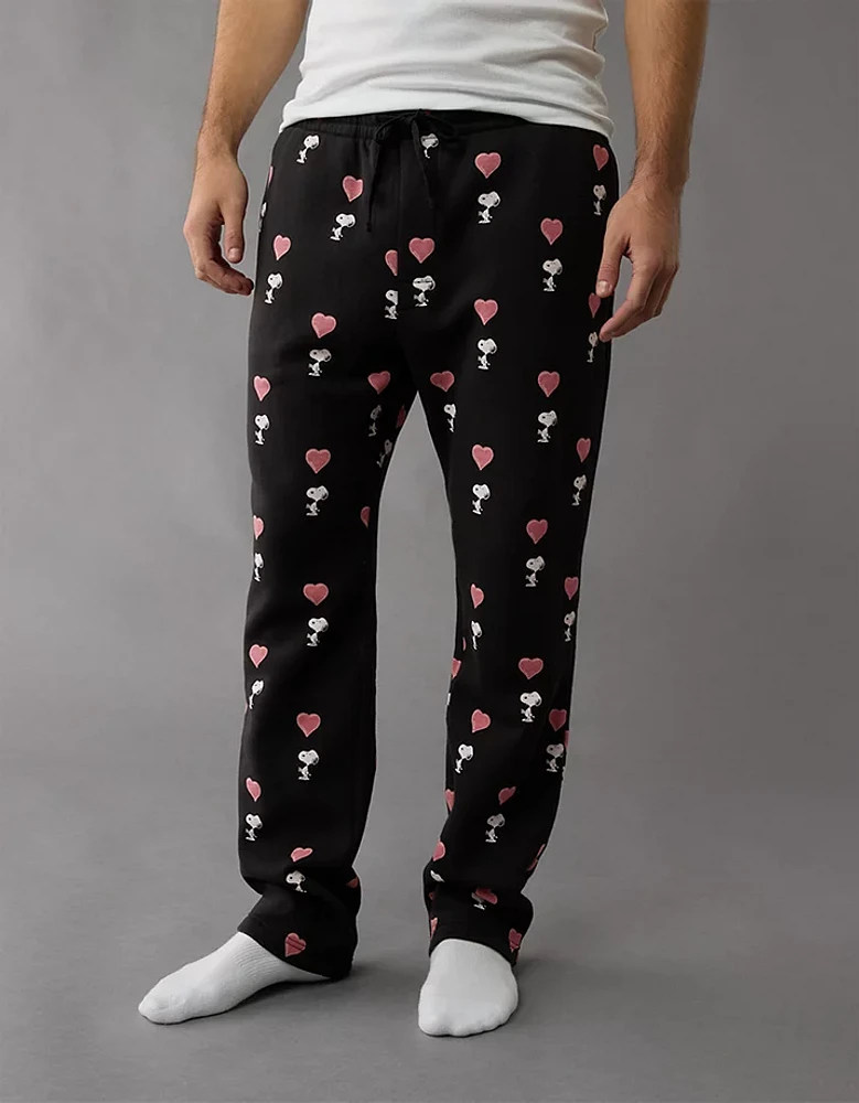 AE Snoopy Valentine's Day Flannel Lounge Pant