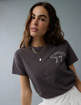 AE Sporty Graphic Cropped T-Shirt