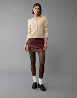 Jupe-short en cuir végétalien à taille haute AE