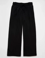 AE Fleece Wide-Leg Sweatpant Trouser