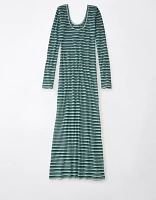 Robe mi-longue en tricot à manches longues AE