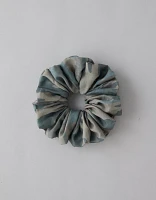 AE Oversized Camo Scrunchie