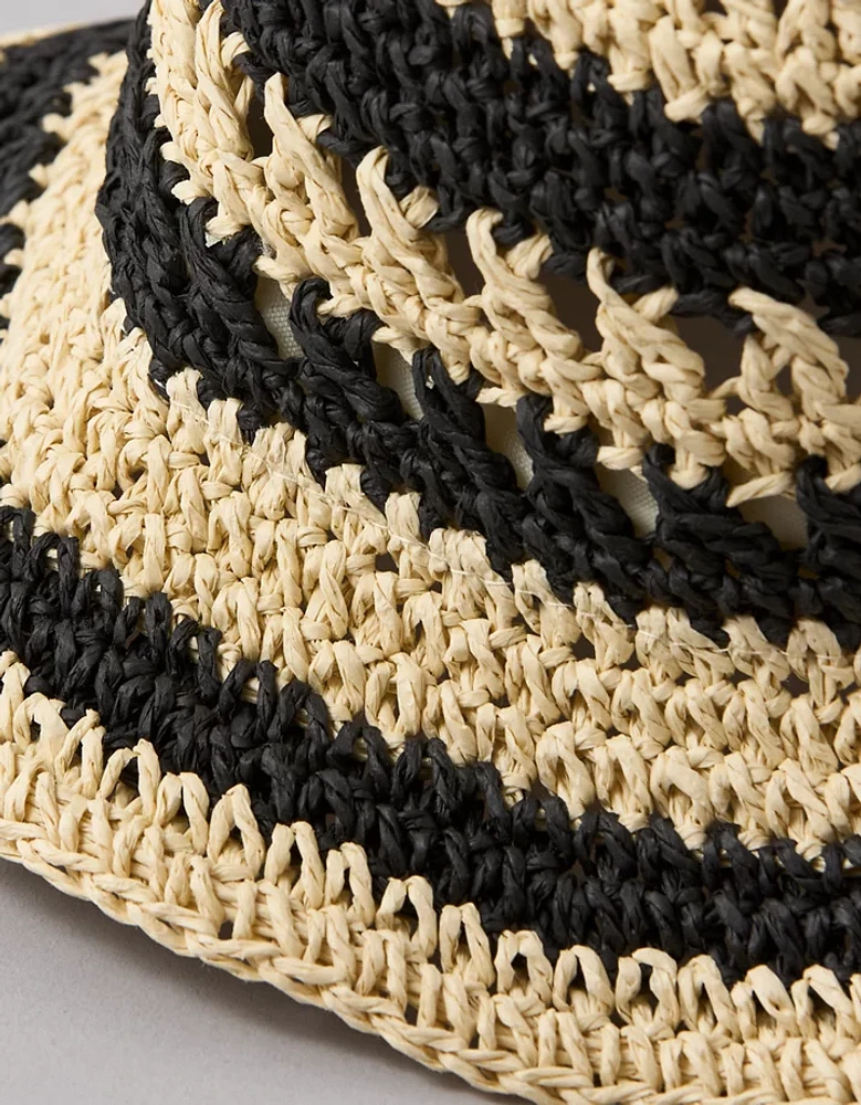 Chapeau cloche en raphia AE