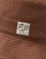Chapeau cloche à écusson AE