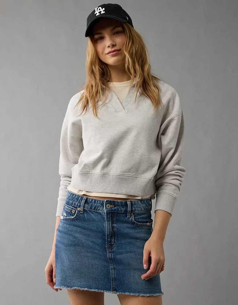 AE Cropped Polo Sweatshirt