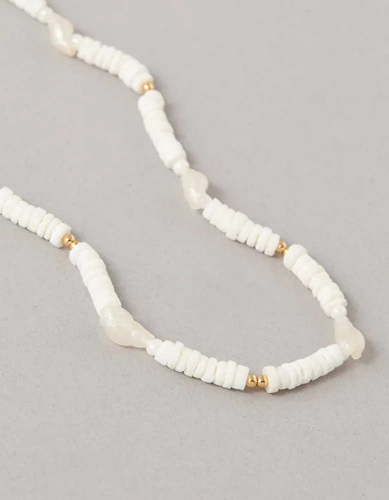 Collier long à perles blanches AEO
