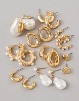 Emballage de neuf paires de boucles d’oreille dorées et à perles AEO