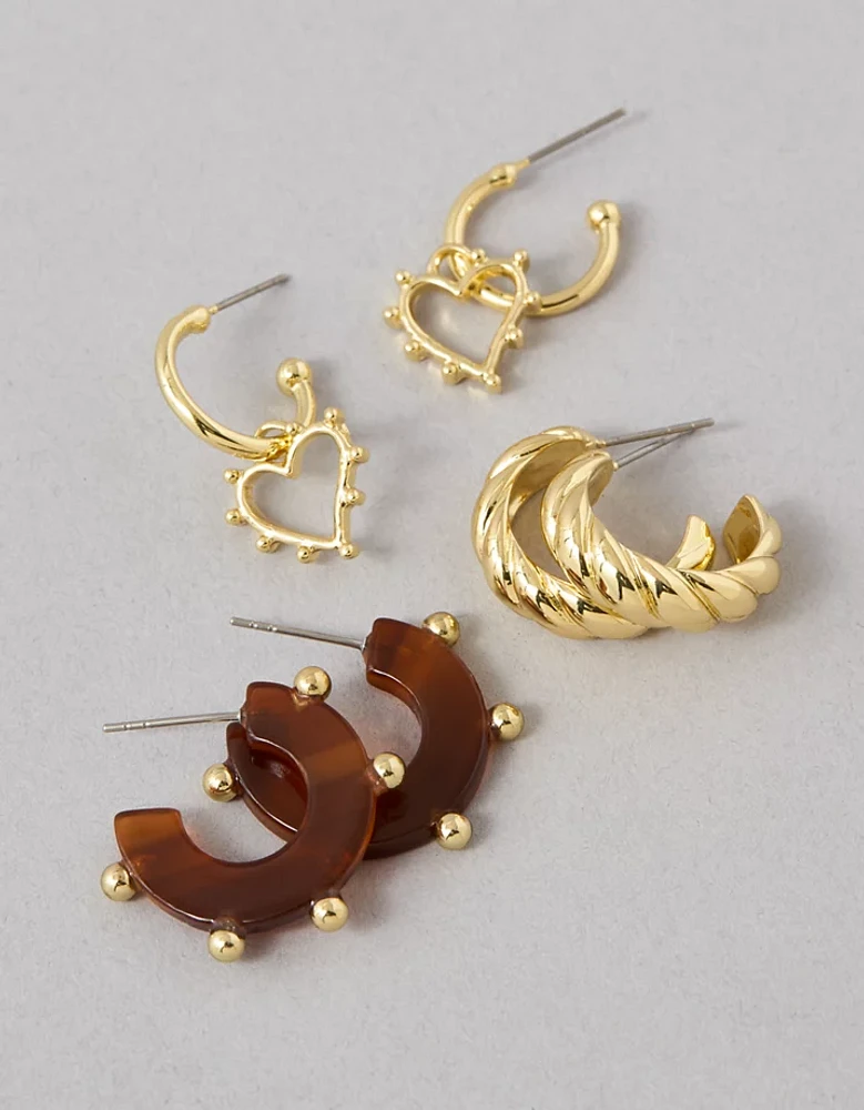 Emballage de trois paires de boucles d’oreilles à clous décoratifs en résine AEO