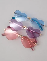 Emballage de trois paires de lunettes de soleil cœur AE