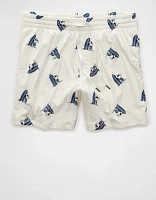 Short de détente en maille 6 po à image Snoopy surf sur le canapé AE