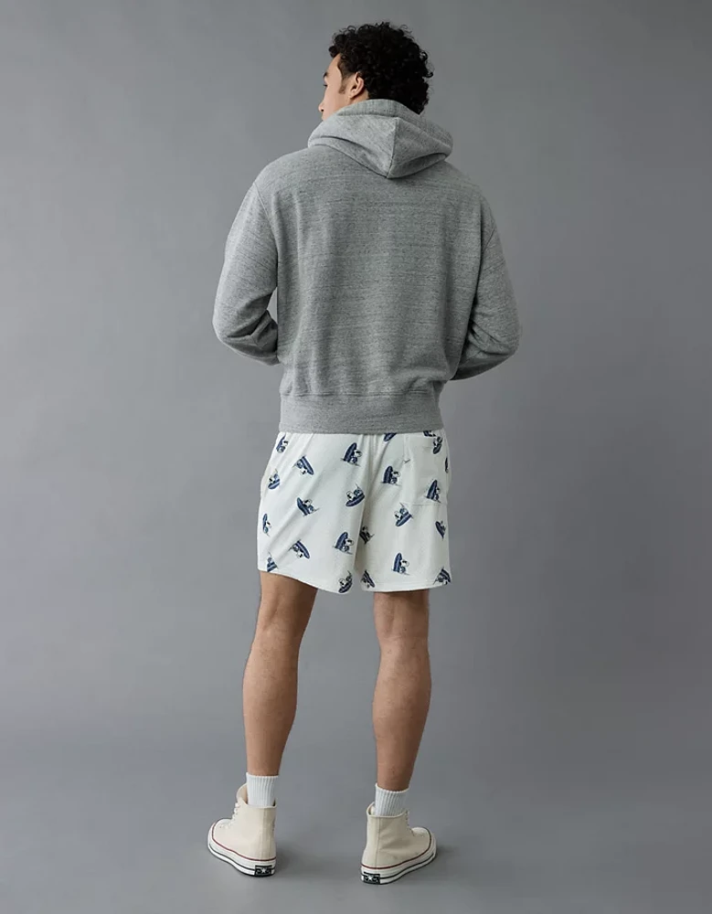 Short de détente en maille 6 po à image Snoopy surf sur le canapé AE