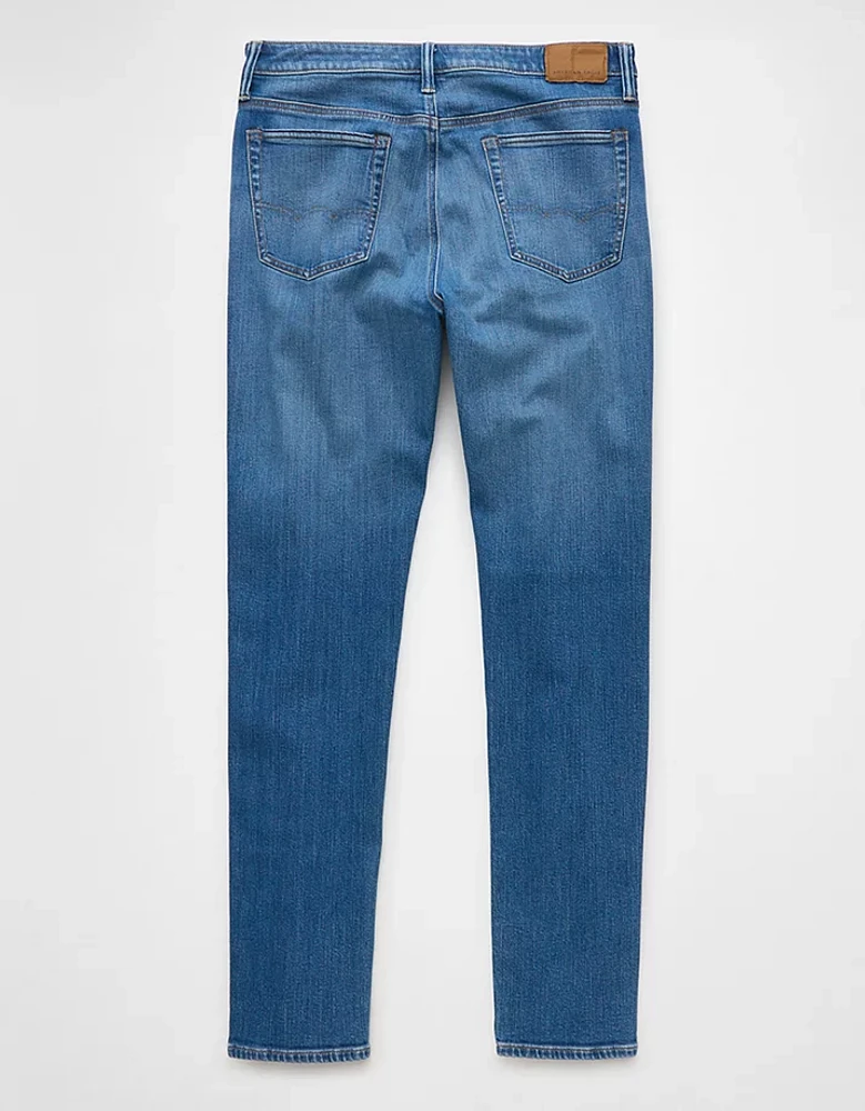 AE AirFlex+ Relaxed Slim Jean