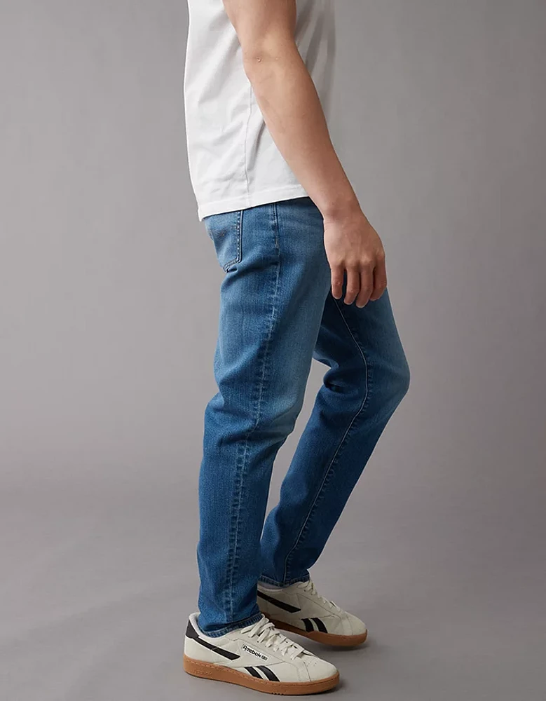 AE AirFlex+ Relaxed Slim Jean