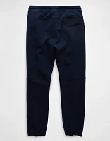 AE 24/7 Tech Fleece Jogger