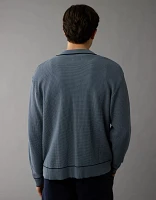 Chandail polo gaufré à manches longues et bordures de couleur contrastante AE