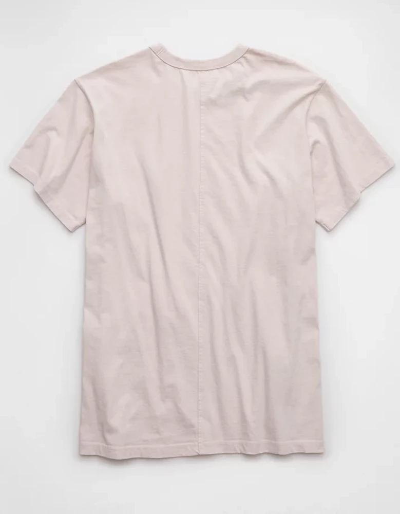 AE Oversized Valentine's Day Graphic T-Shirt