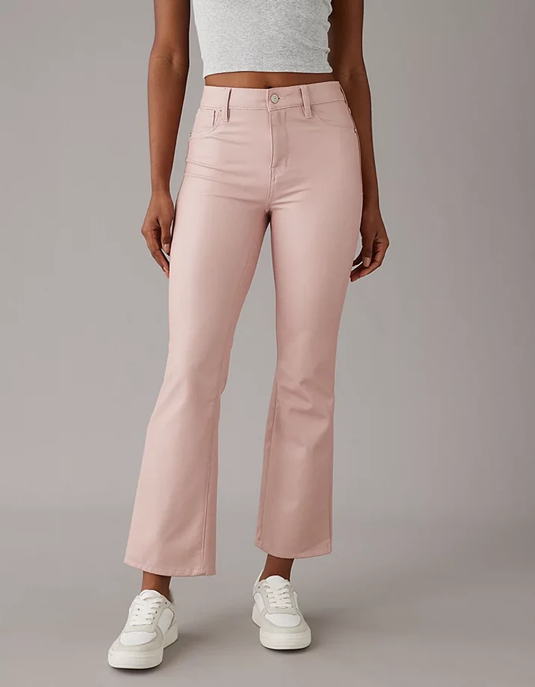 Pantalon court à jambe semi-évasée taille haute en cuir végétalien AE