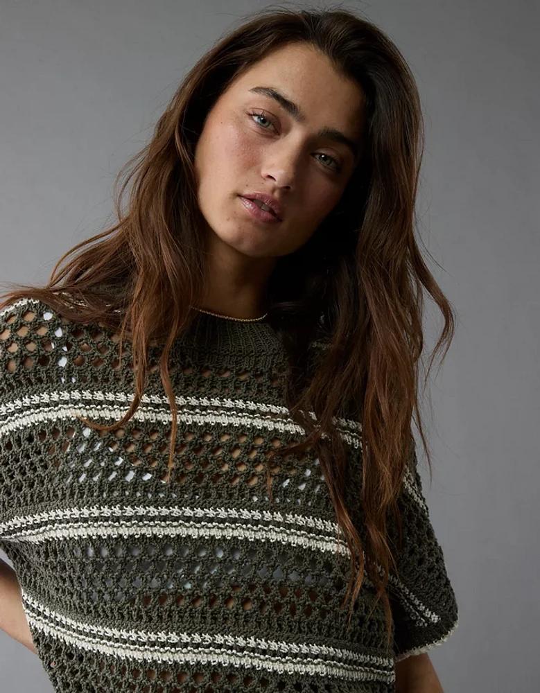 AE Cropped Sweater T-Shirt