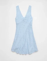 Minirobe à bretelles encolure en V AE